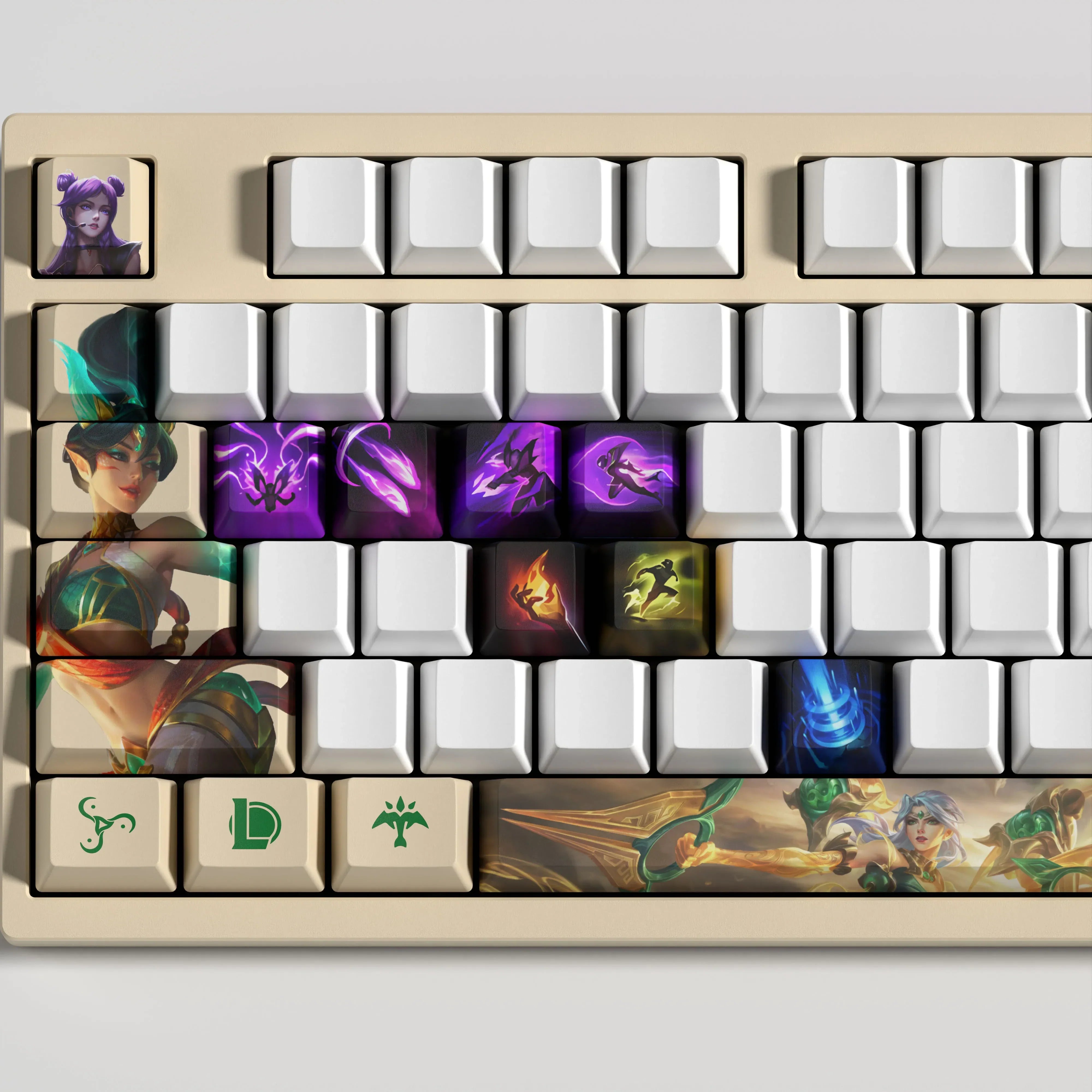 SPECIAL EDITION League of Legends Kai’Sa Keycaps – 30 Custom Keys